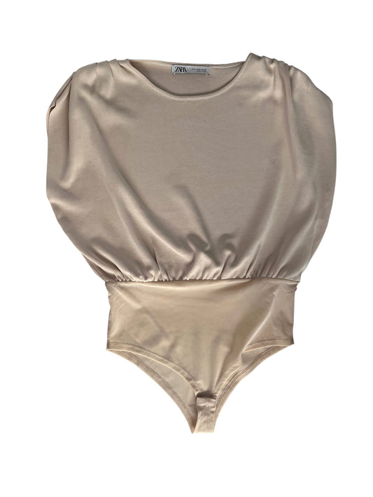 Body satinado beige Zara – Talla M