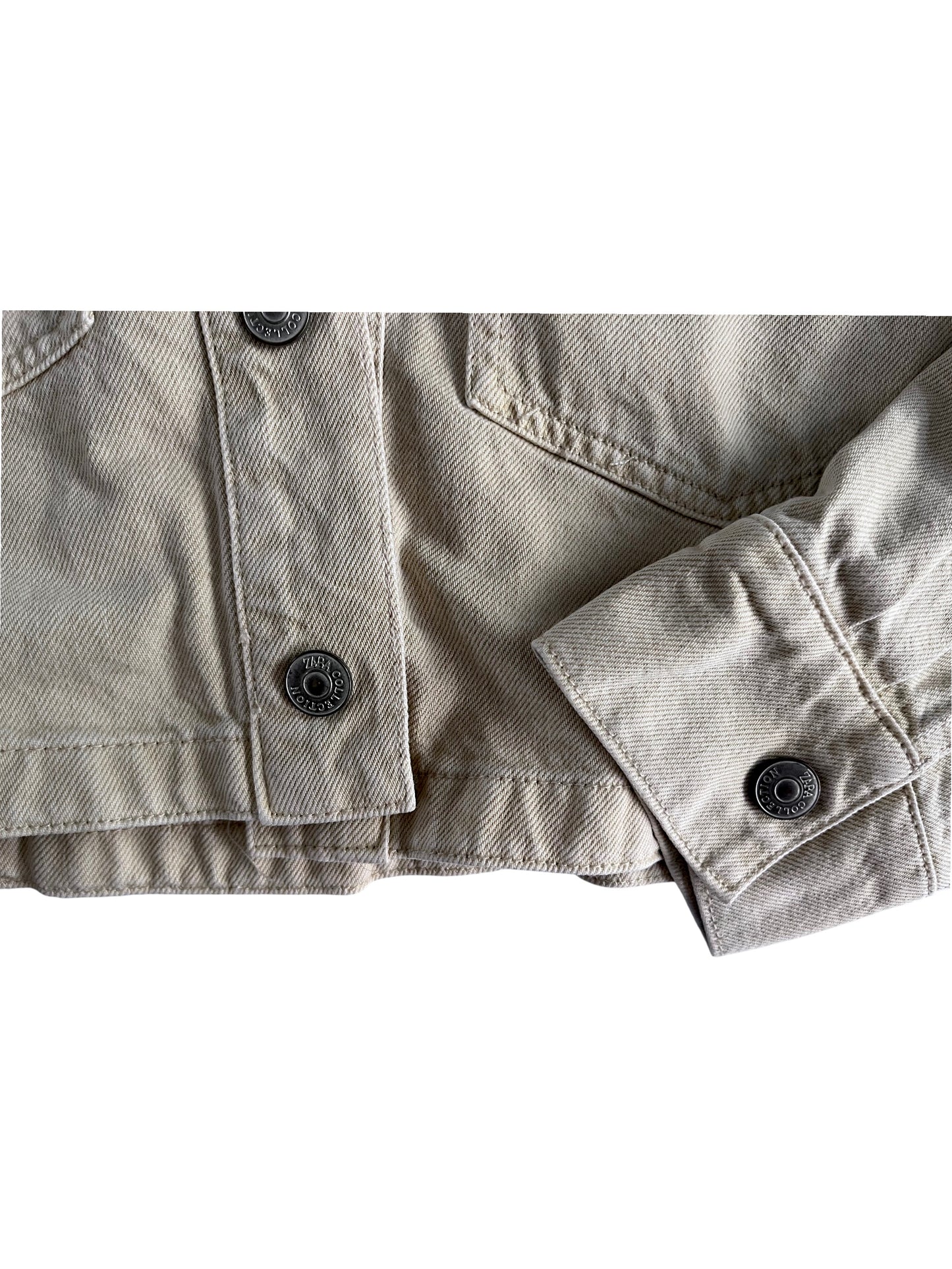 Chaqueta corta beige con bolsillos Zara – Talla S-M